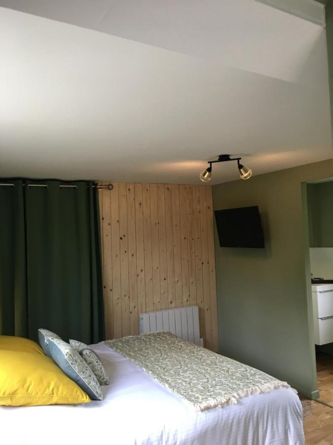 Les Pommiers Bed & Breakfast Honfleur Exterior photo