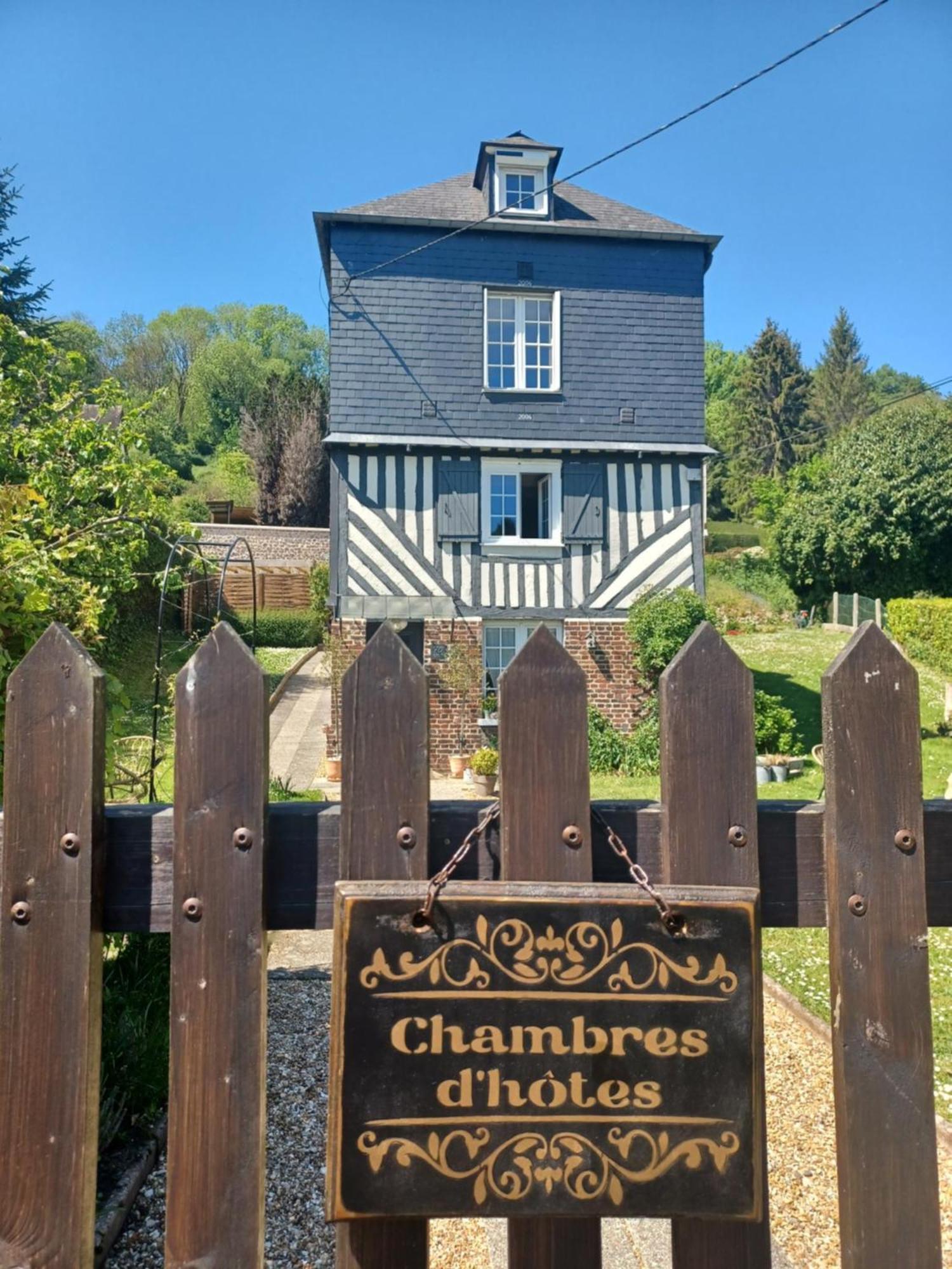 Les Pommiers Bed & Breakfast Honfleur Exterior photo